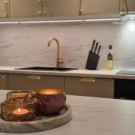 Luxurious * 卑爾根